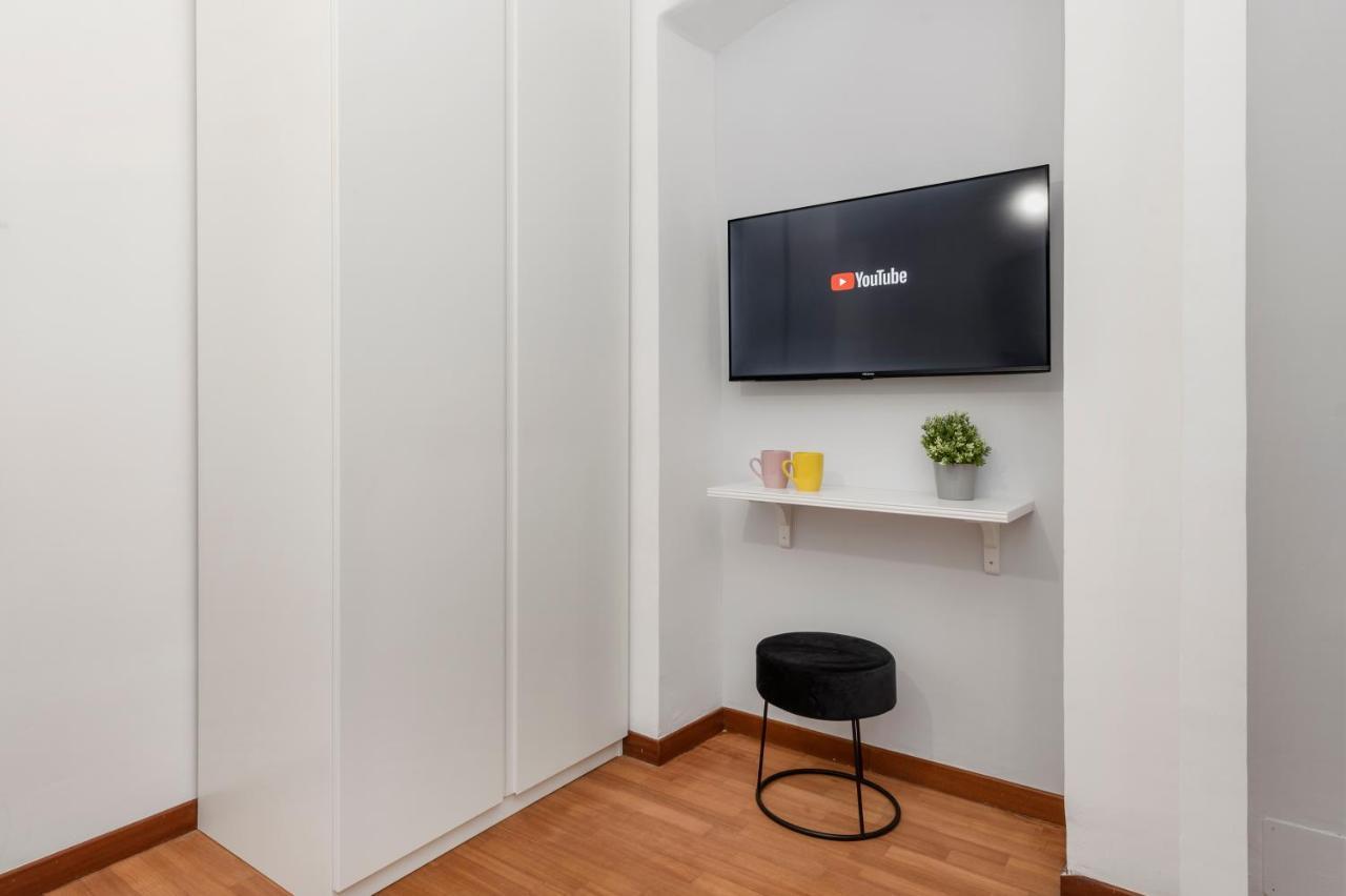 White Rooms Colosseo Рим Екстериор снимка