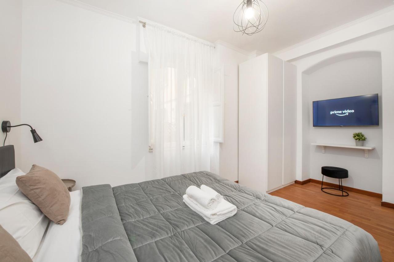 White Rooms Colosseo Рим Екстериор снимка