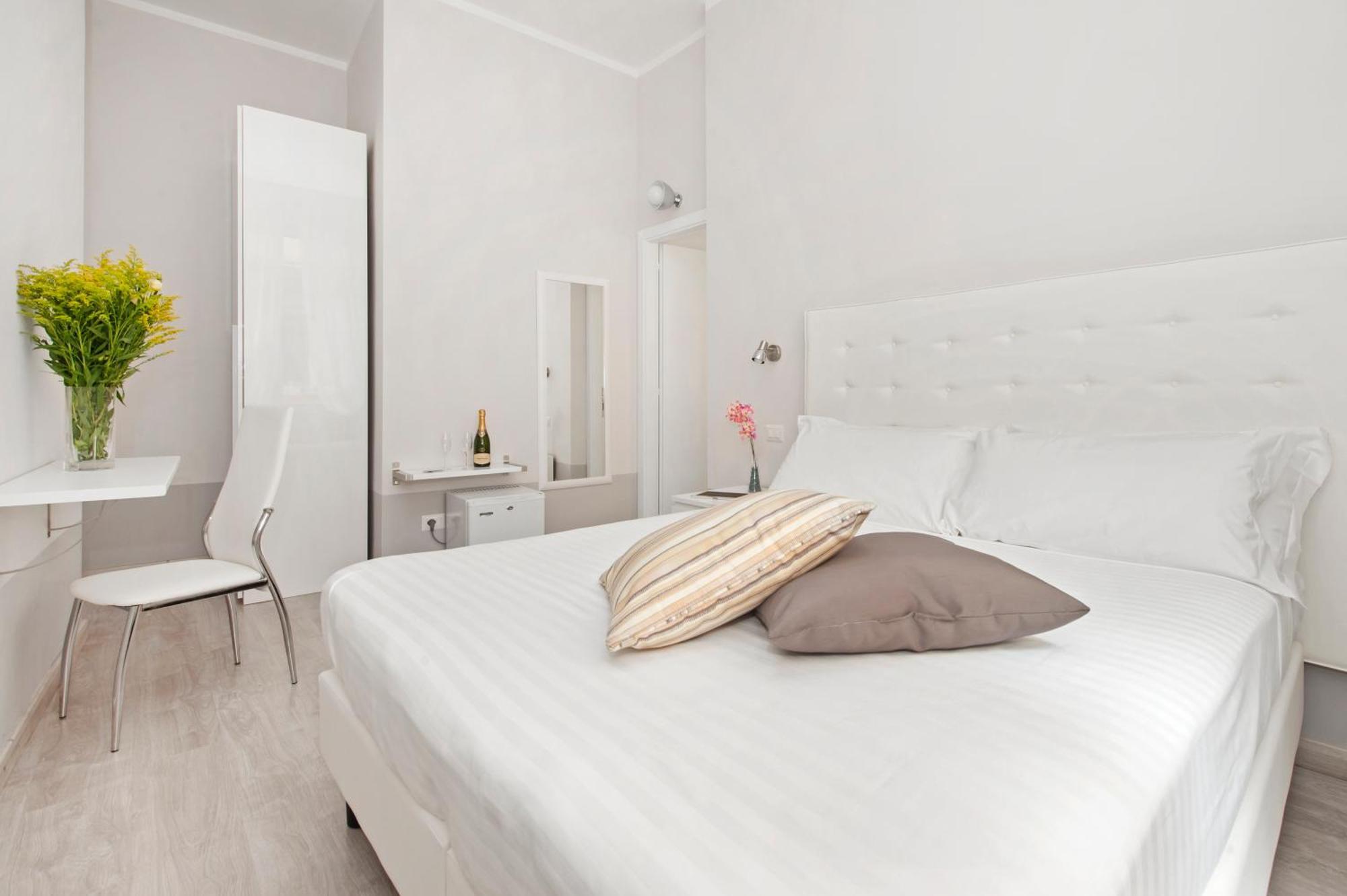White Rooms Colosseo Рим Екстериор снимка