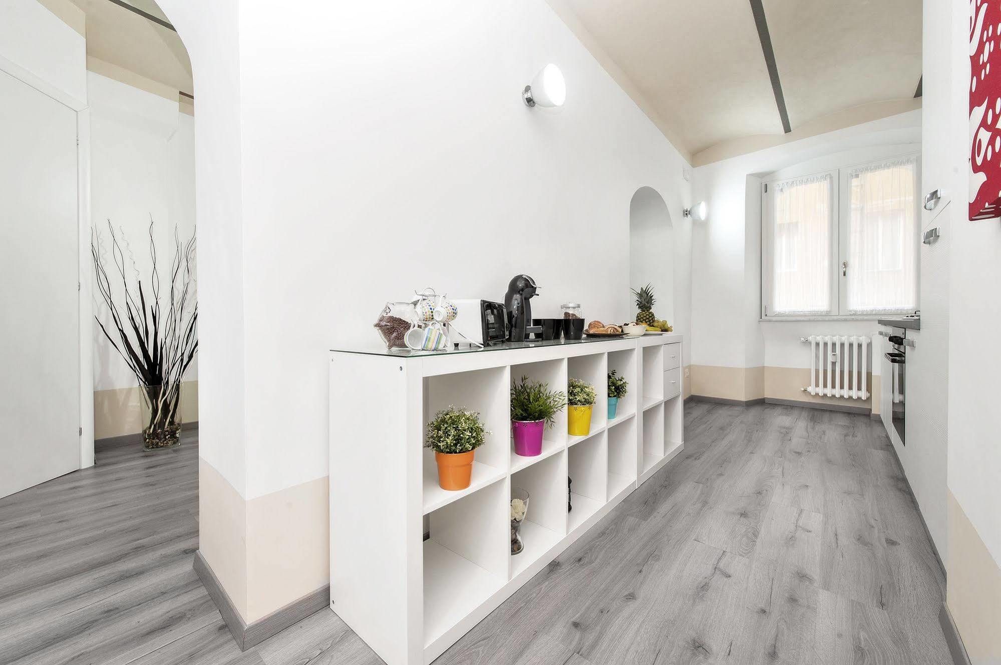 White Rooms Colosseo Рим Екстериор снимка